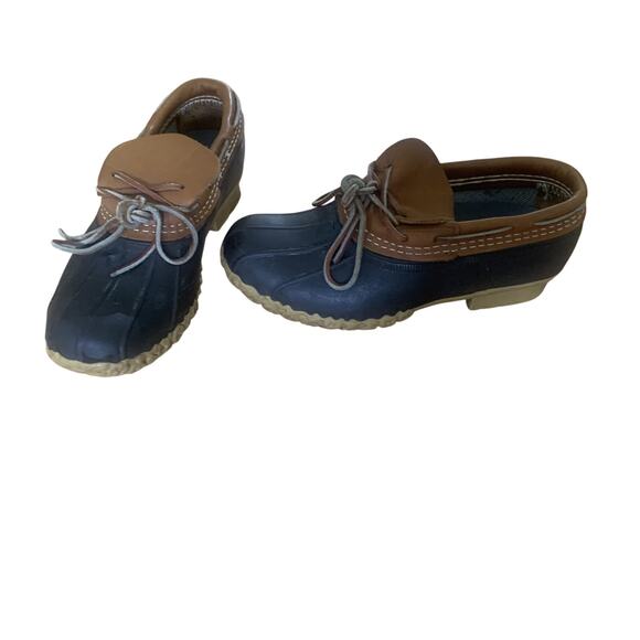 L.L. BEAN WOMENS WATER-RESISTANT LOW BROWN LEATHER/RUBBER DUCK BOOTS SIZE 6M-EUC - Picture 2 of 7